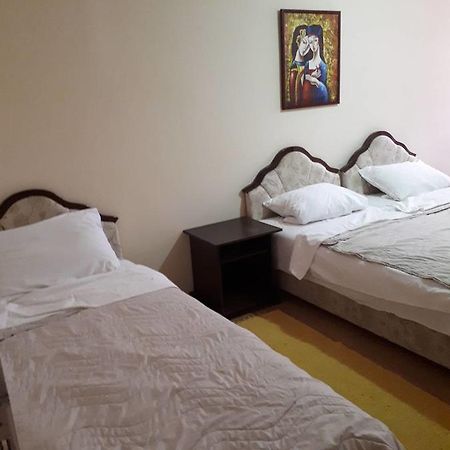 B&B Beli Andjeo 斯雷姆斯卡米特罗维察 外观 照片